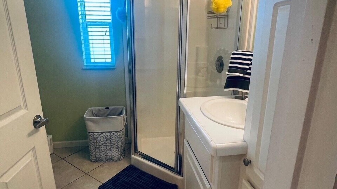 Photo of Bathroom in Nettles Island