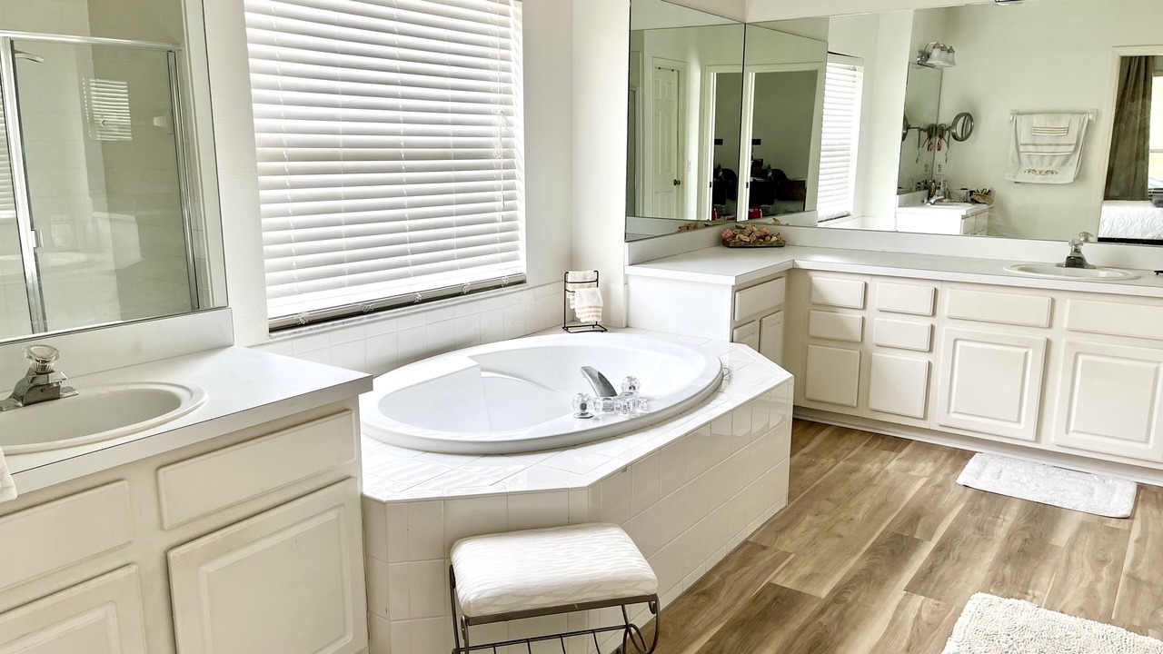 Photo of Bathroom in Sabal Harbour