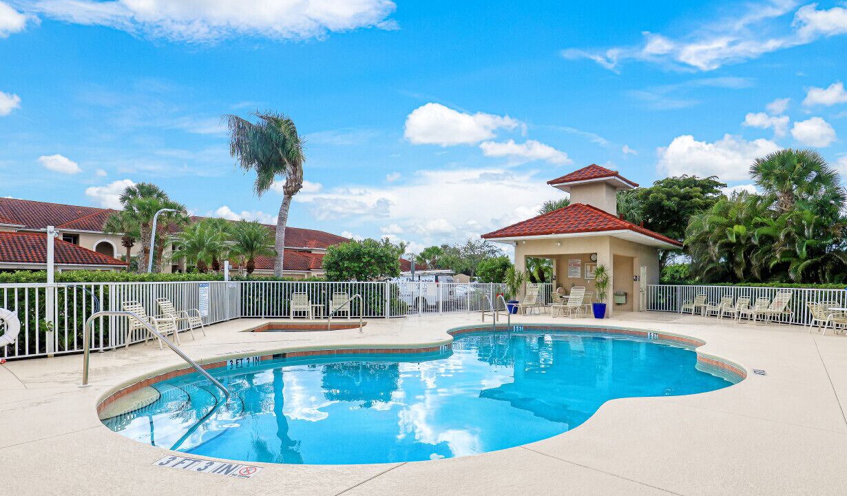Photo of Outdoor in Naples