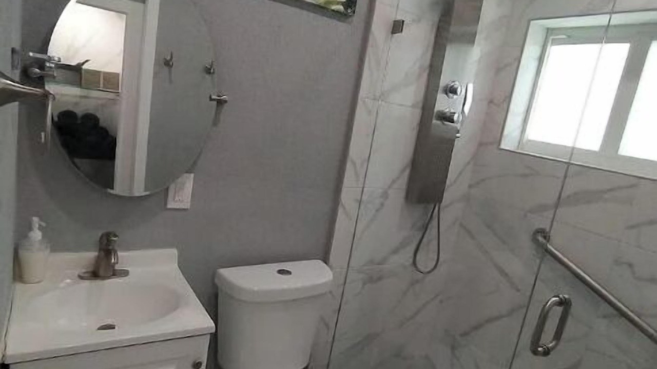 Photo of Bathroom in Flagami