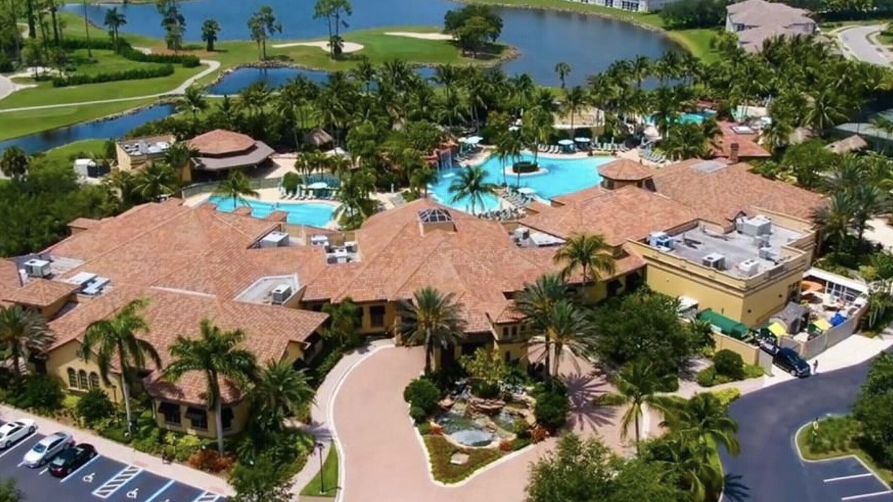 Photo of Outdoor in Naples