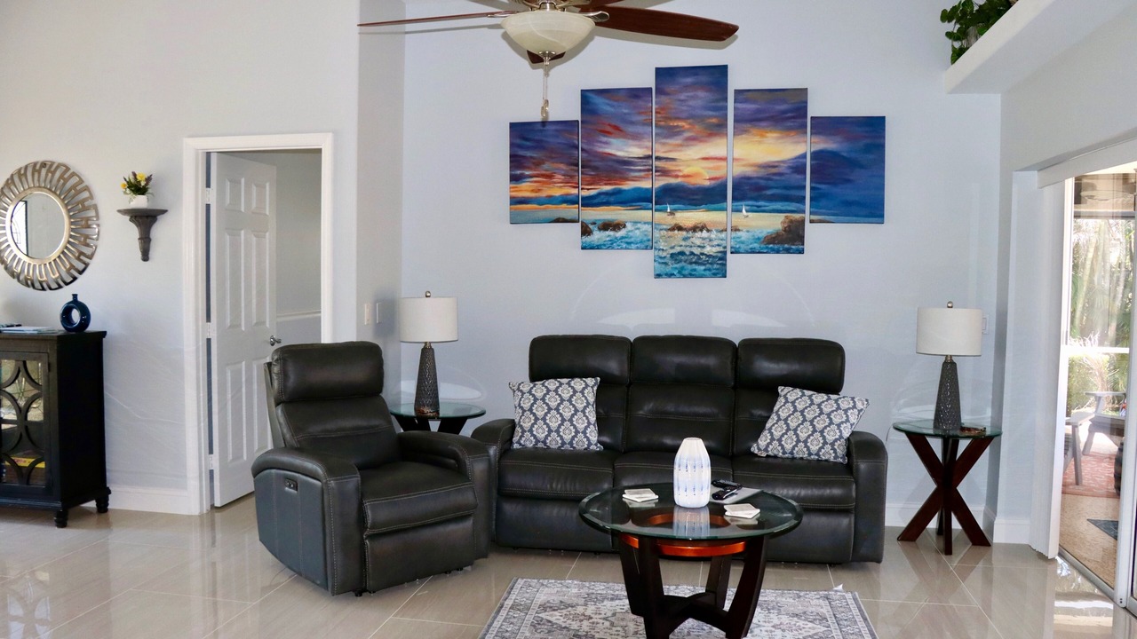 Photo of Livingroom in Port Saint Lucie