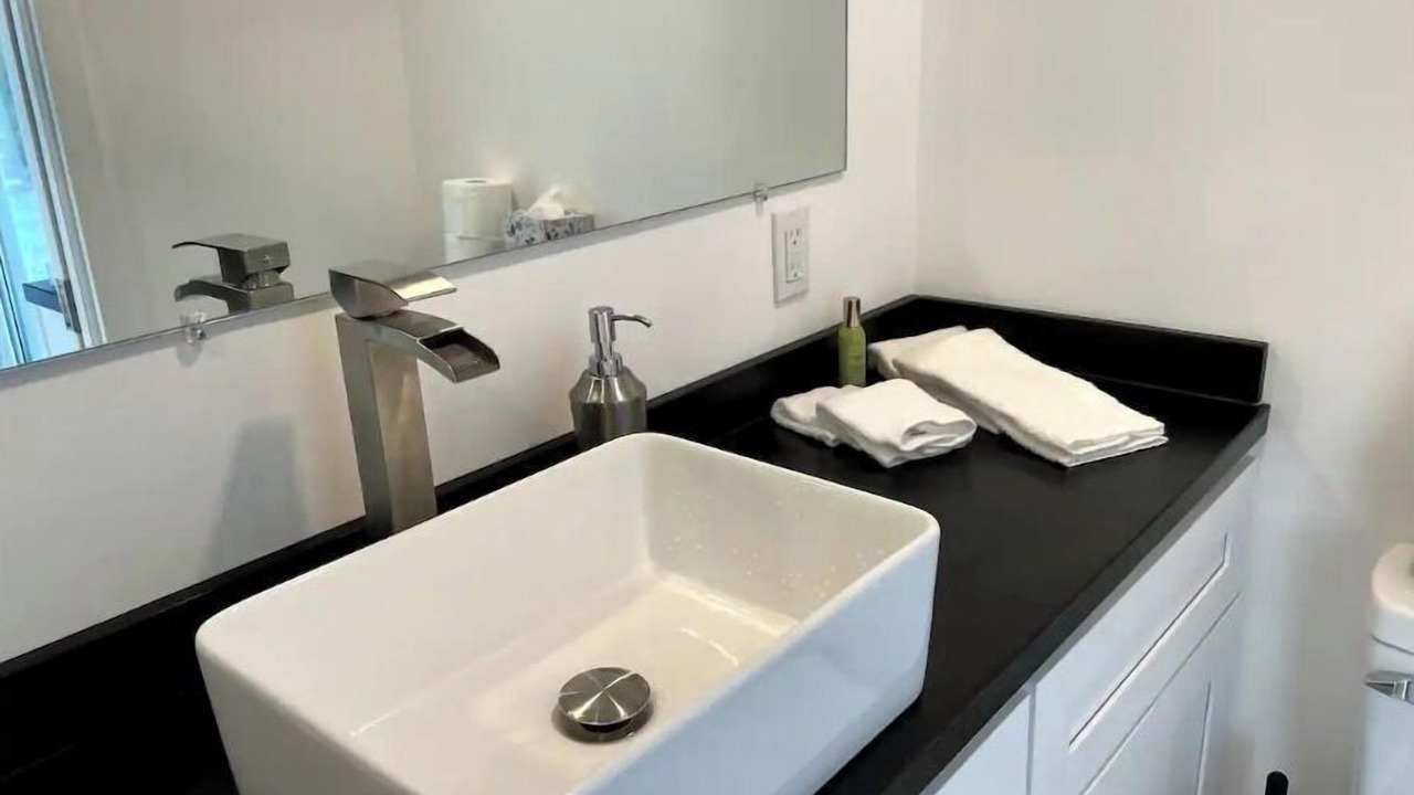 Photo of Bathroom in Jensen Beach