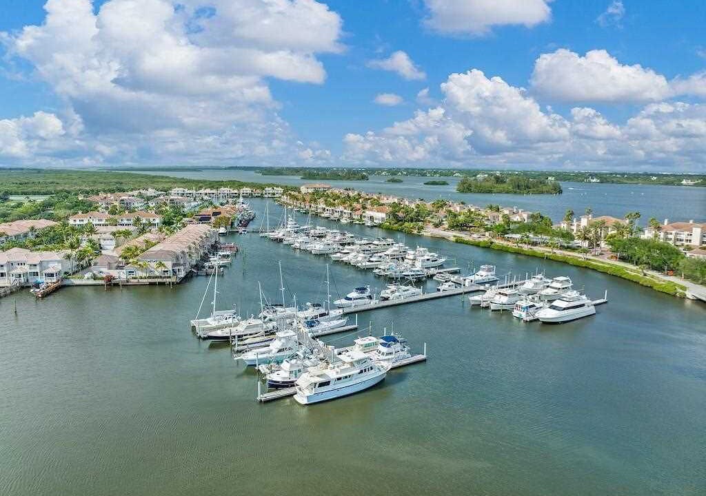 Photo of Others in Harbor Links