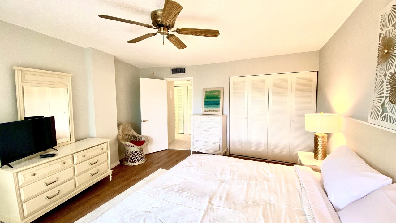 Photo of Bedroom in Siesta Key