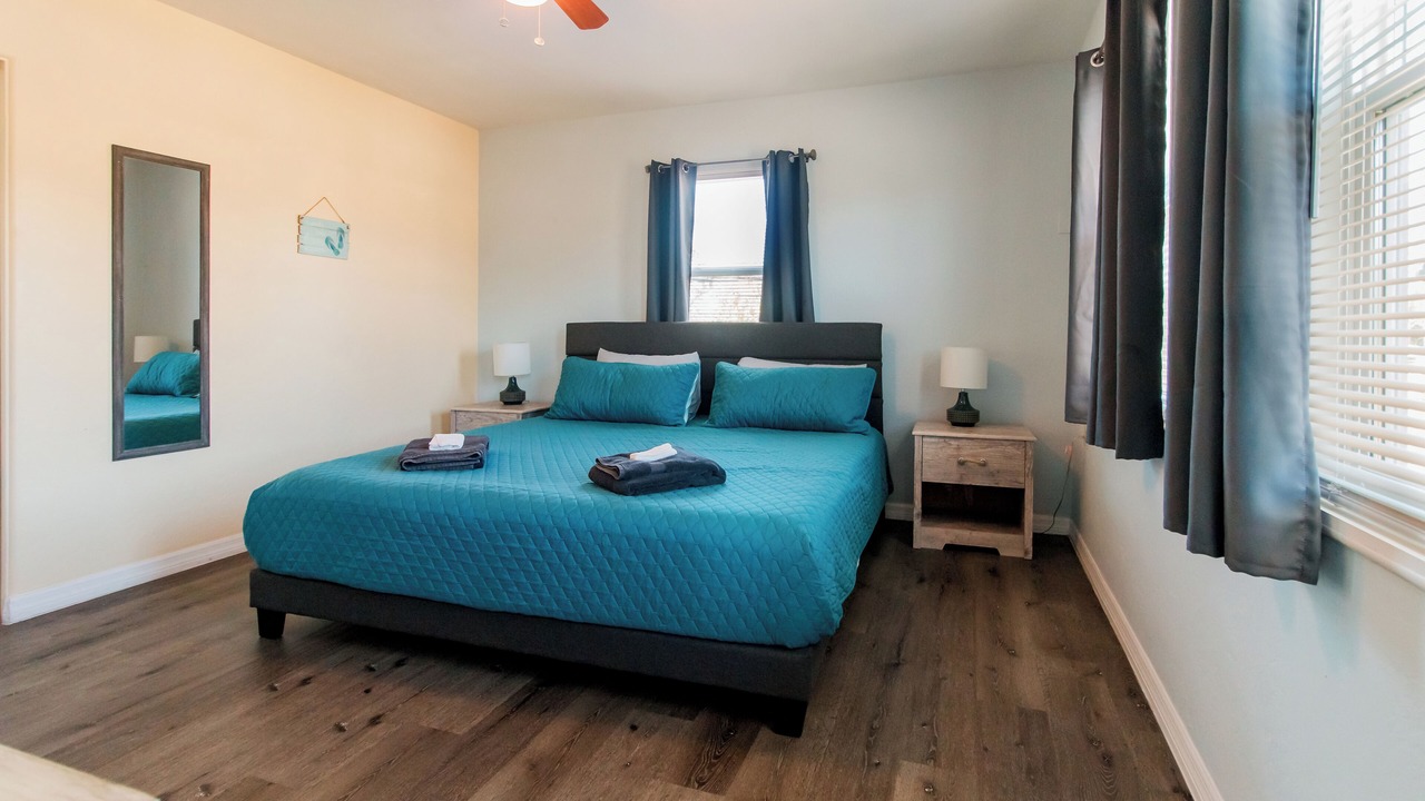 Photo of Bedroom in Gulfport