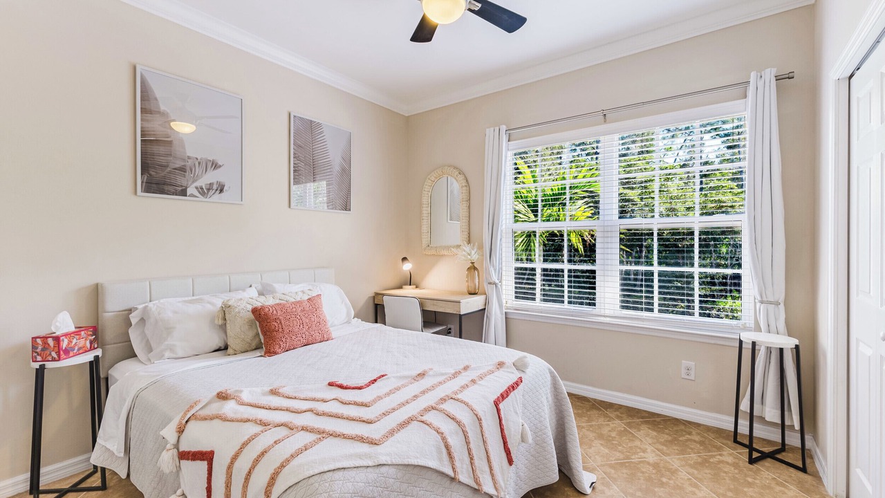 Photo of Bedroom in Bonita Springs