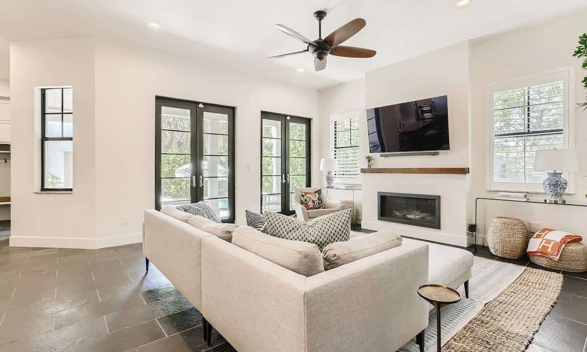 Photo of Livingroom in Flamingo Parks