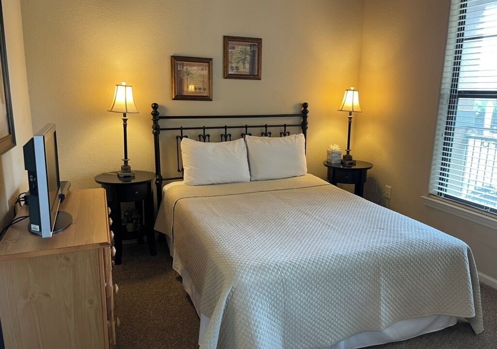 Photo of Bedroom in Regal Palms