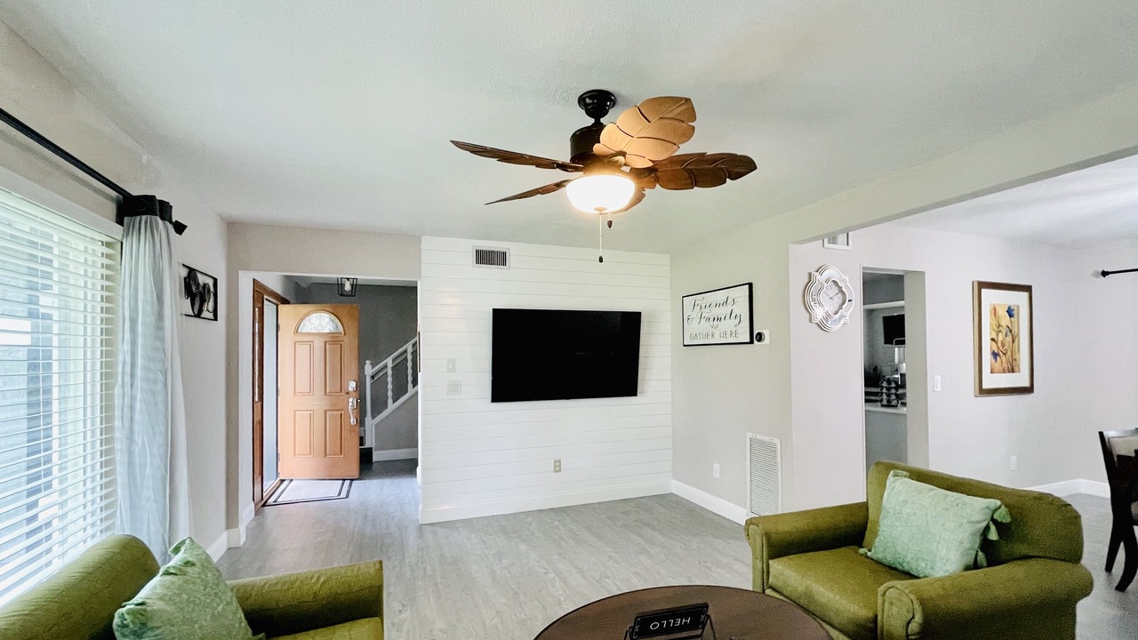Photo of Livingroom in Citrus Park