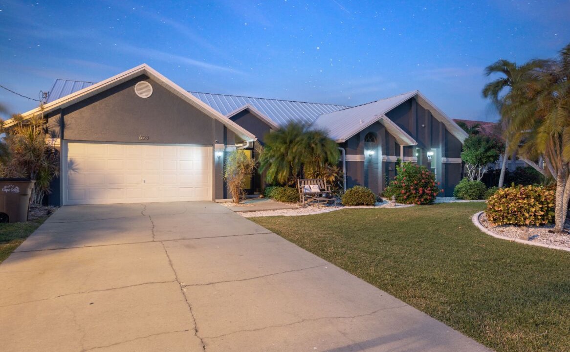 Photo of Outdoor in Pelican