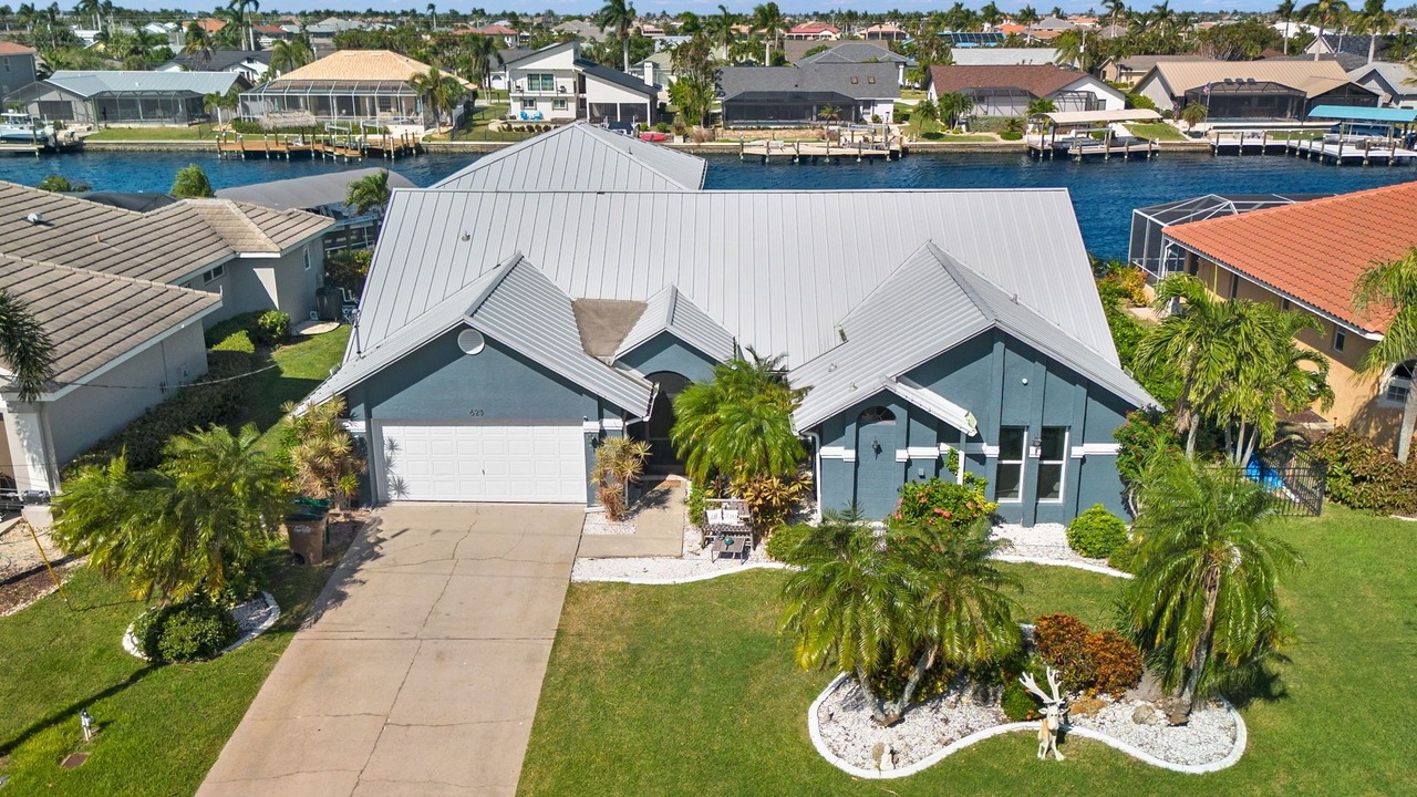 Photo of Outdoor in Pelican
