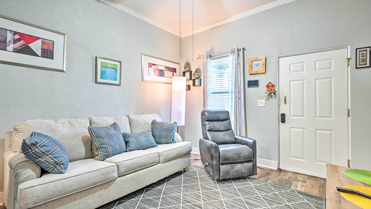 Photo of Livingroom in Ybor City