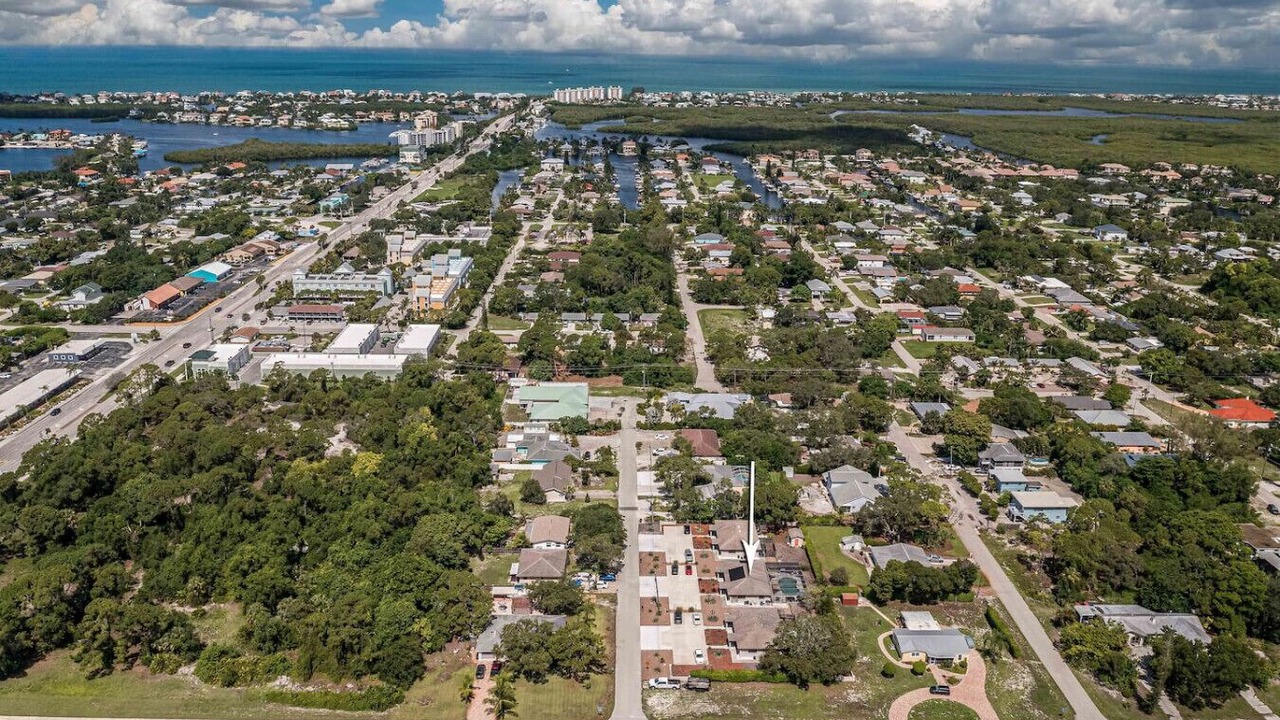 Photo of Outdoor in Bonita Shores