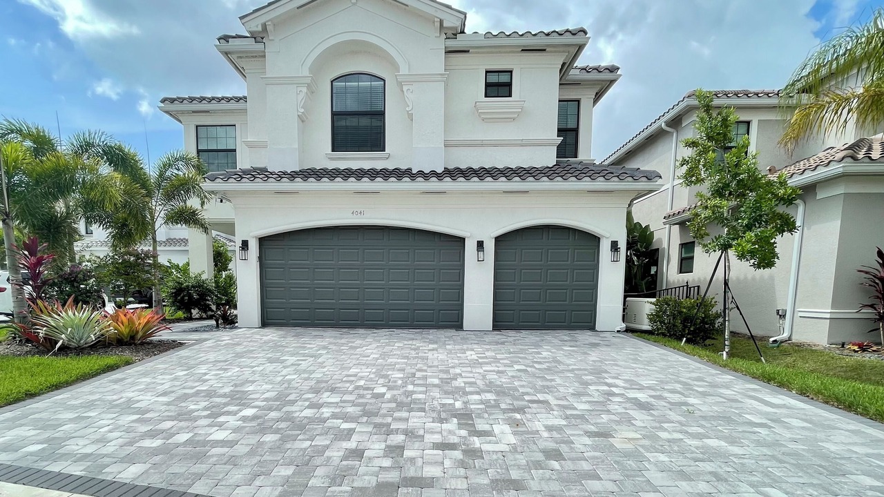 Photo of Outdoor in Naples
