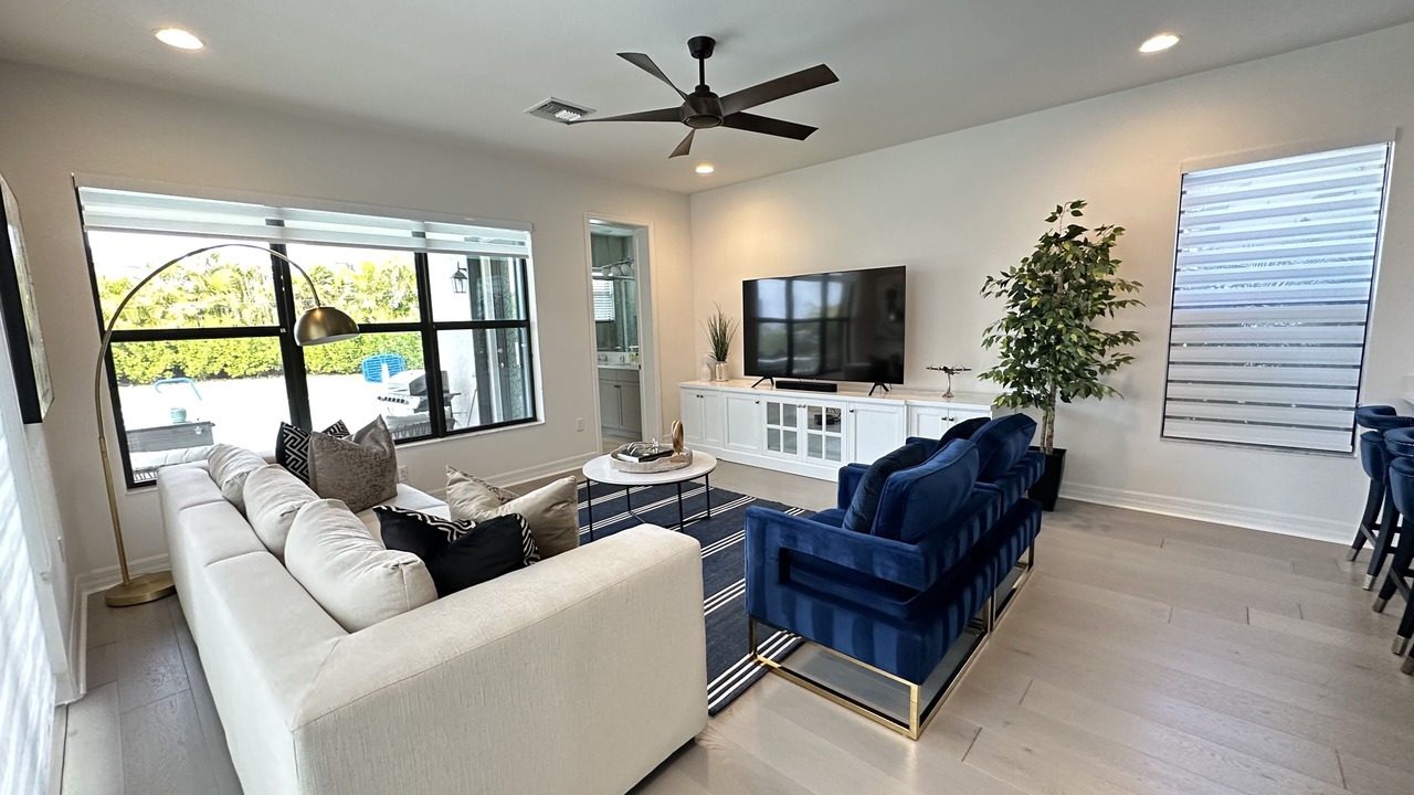 Photo of Livingroom in Naples