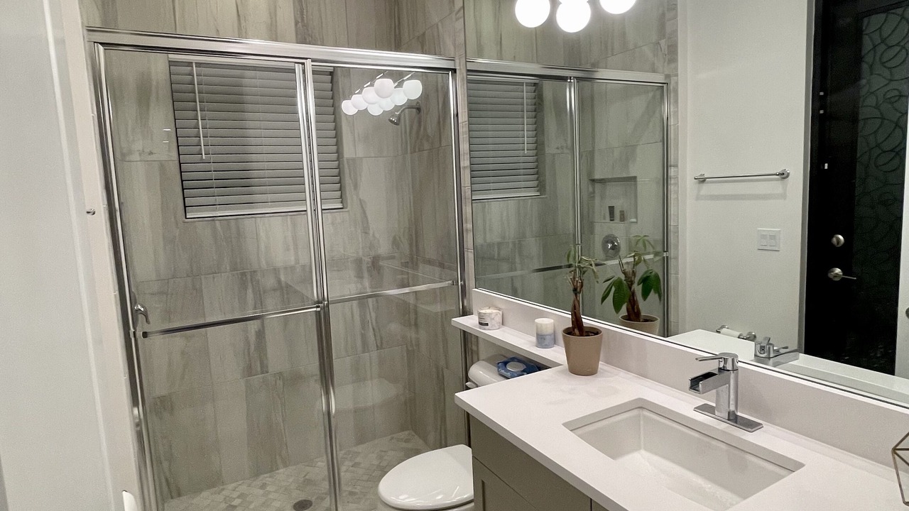 Photo of Bathroom in Naples
