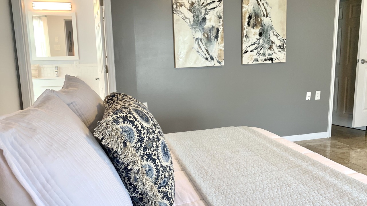 Photo of Bedroom in Bay Acres