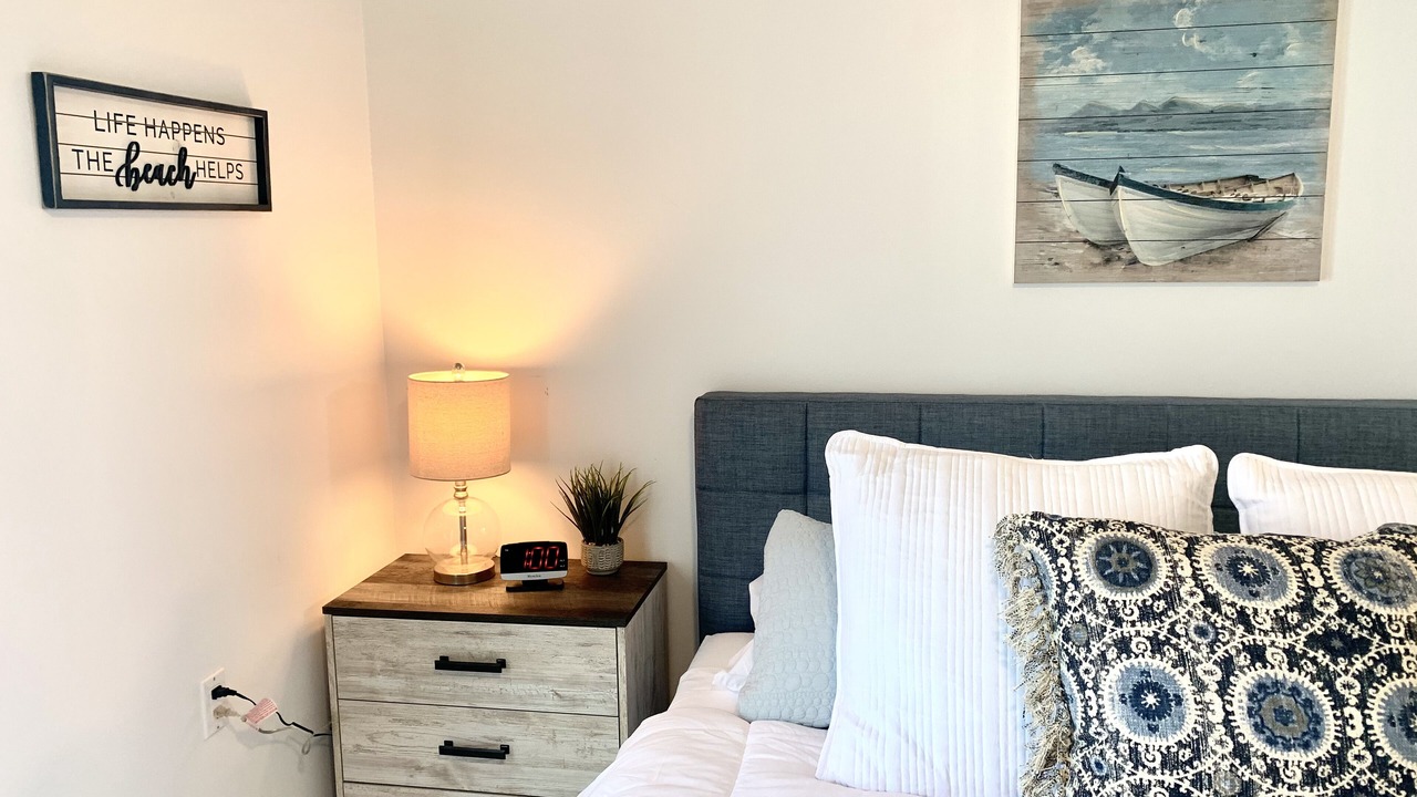 Photo of Bedroom in Bay Acres