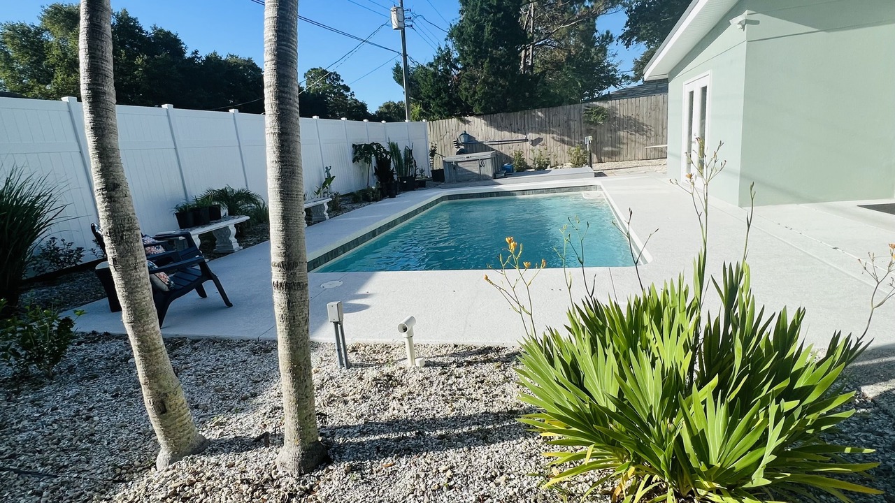 Photo of Outdoor in Bay Acres