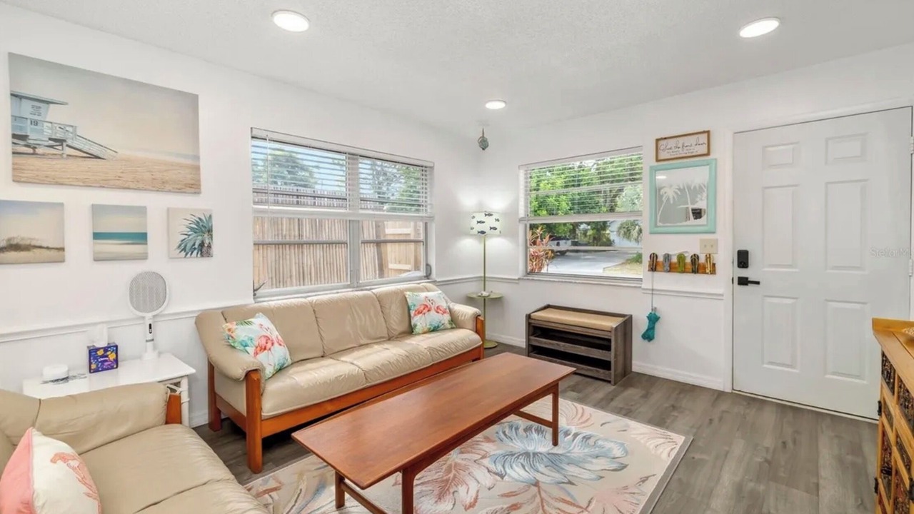 Photo of Livingroom in Ridge Wood Heights
