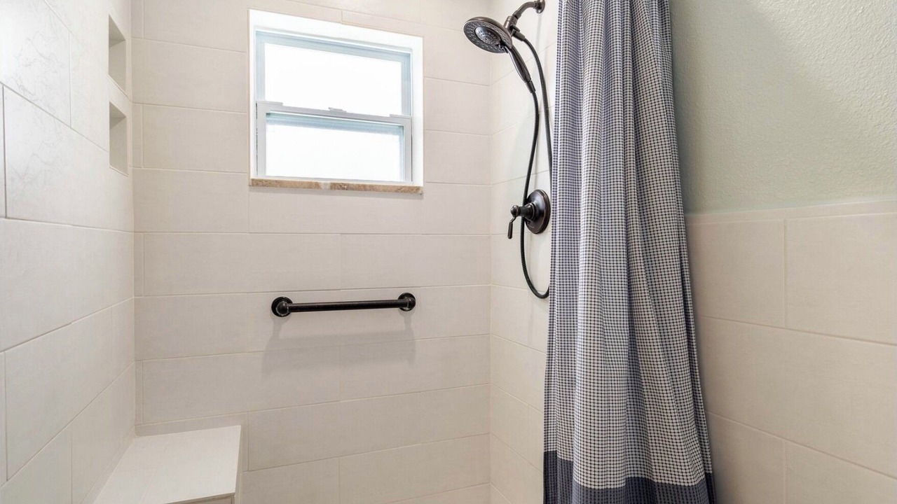 Photo of Bathroom in Belair Bayou