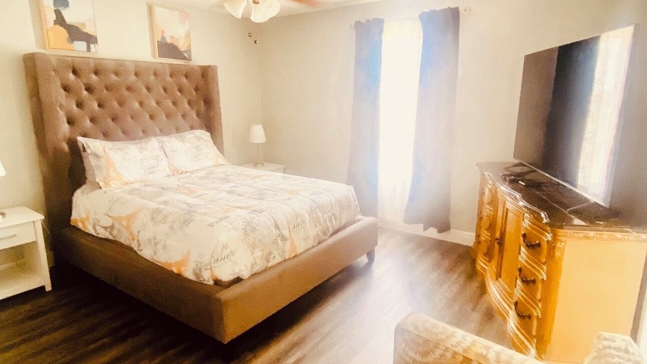Photo of Bedroom in Poinciana