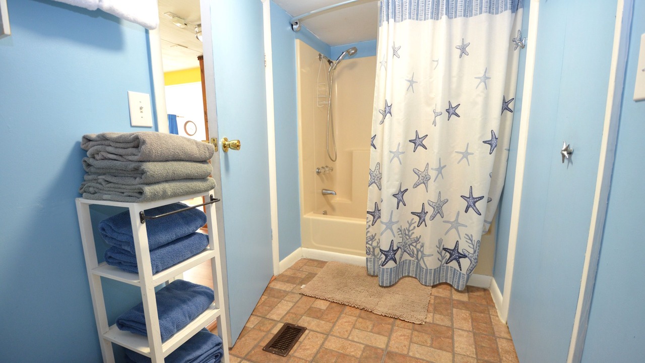 Photo of Bathroom in Cudjoe Key