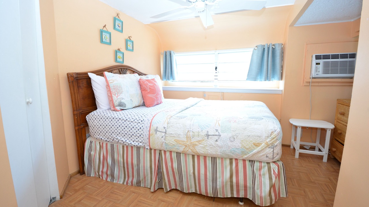 Photo of Bedroom in Cudjoe Key