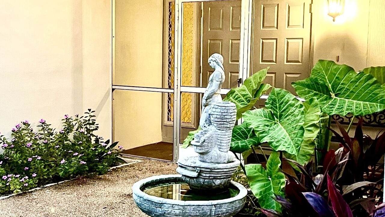 Photo of Outdoor in Naples