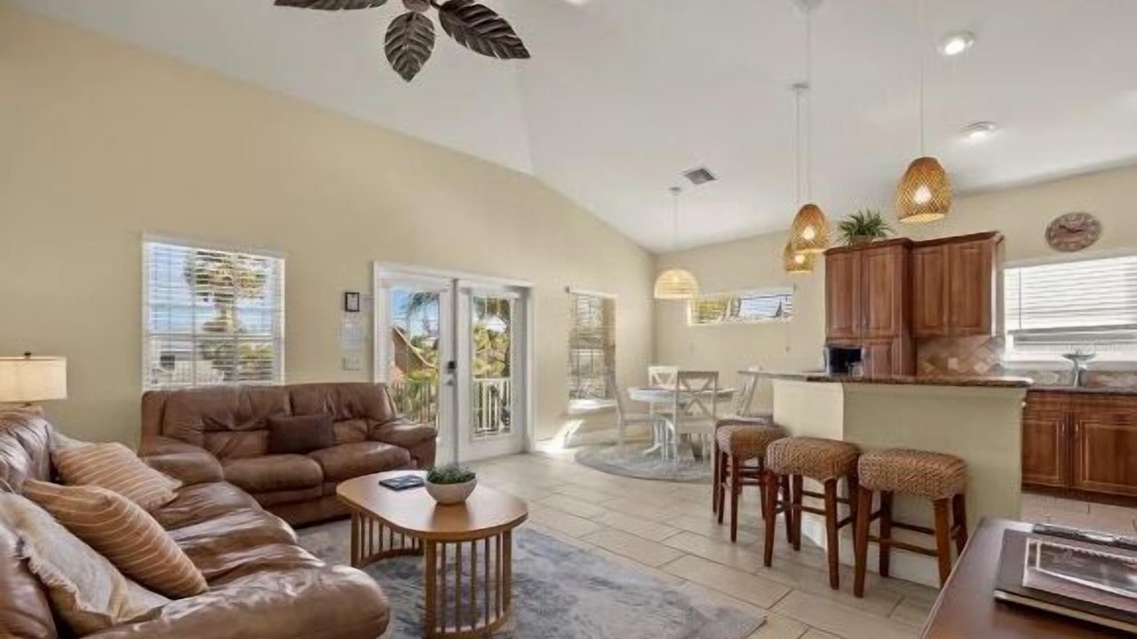 Photo of Livingroom in Hills T P