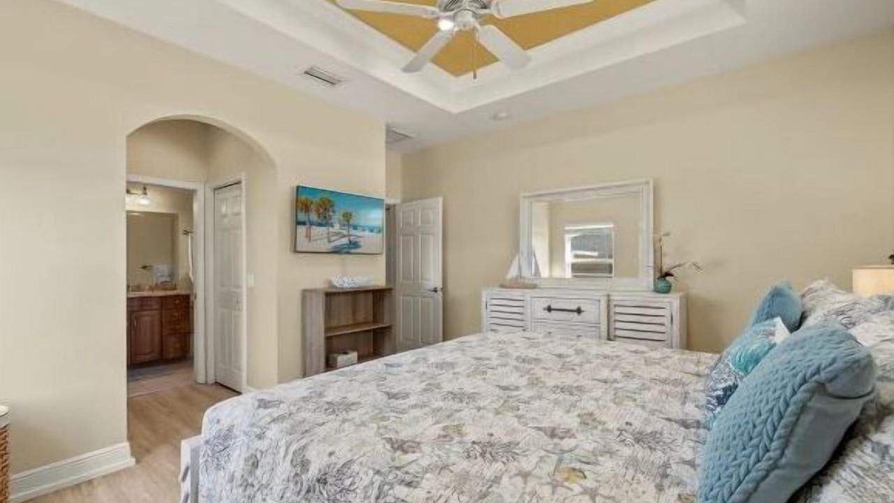 Photo of Bedroom in Hills T P