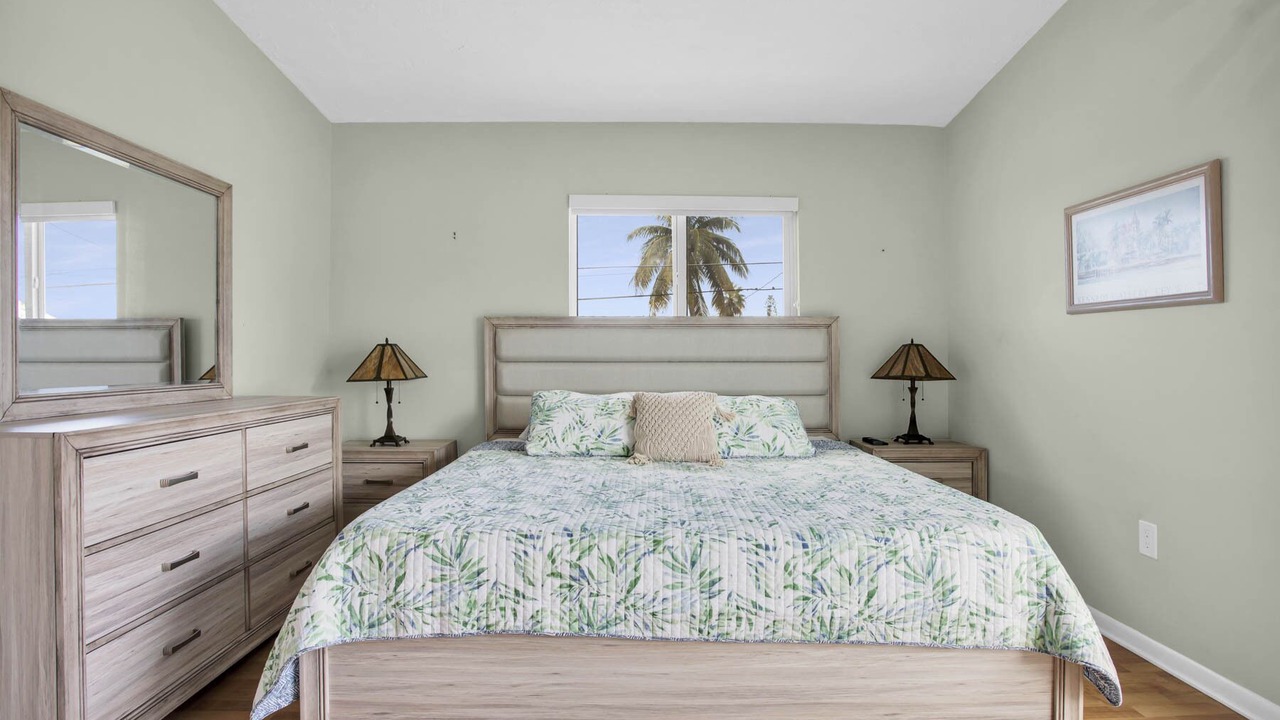 Photo of Bedroom in Islamorada