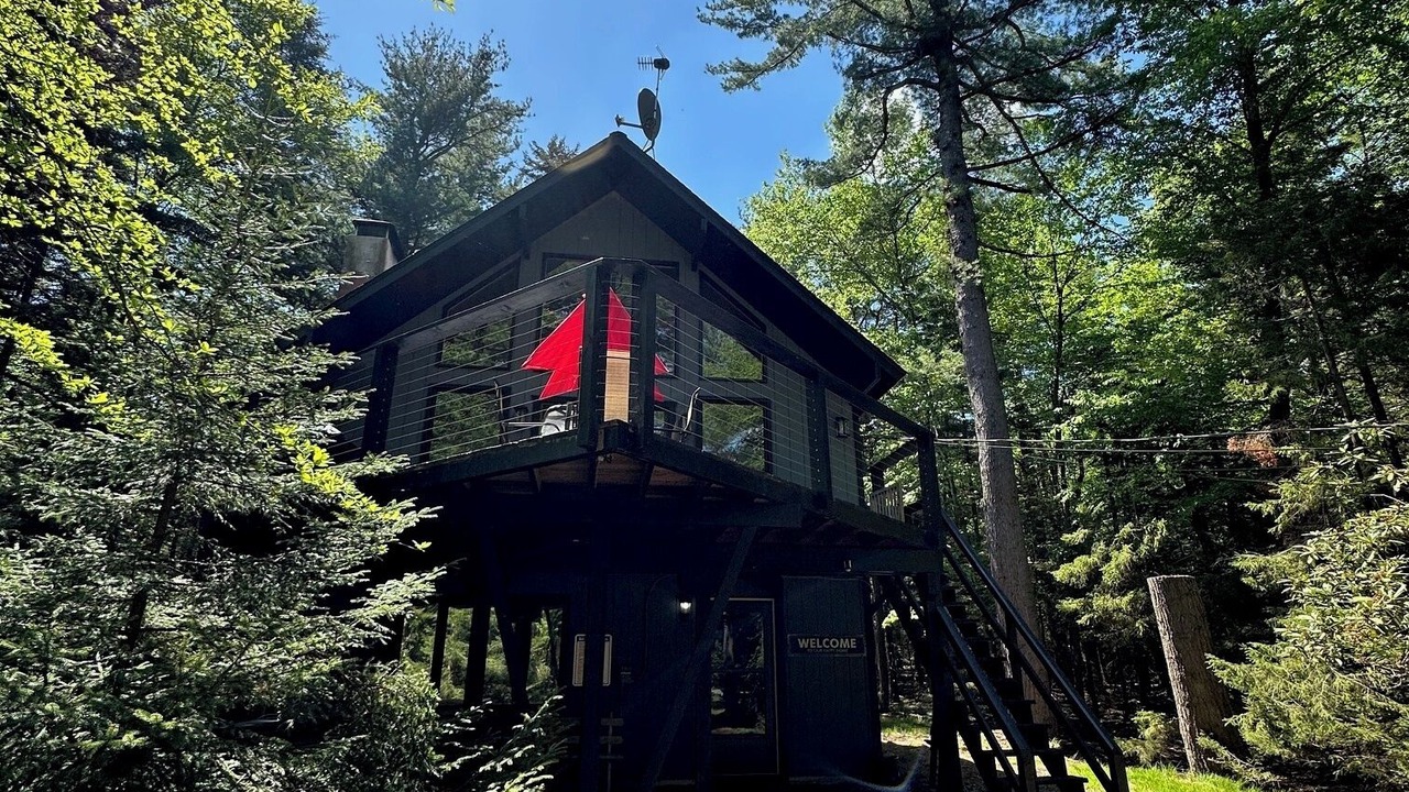 Photo of Outdoor in Lake Harmony Estates
