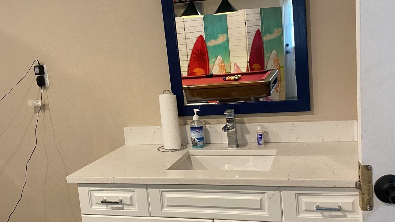 Photo of Bathroom in Diplomat