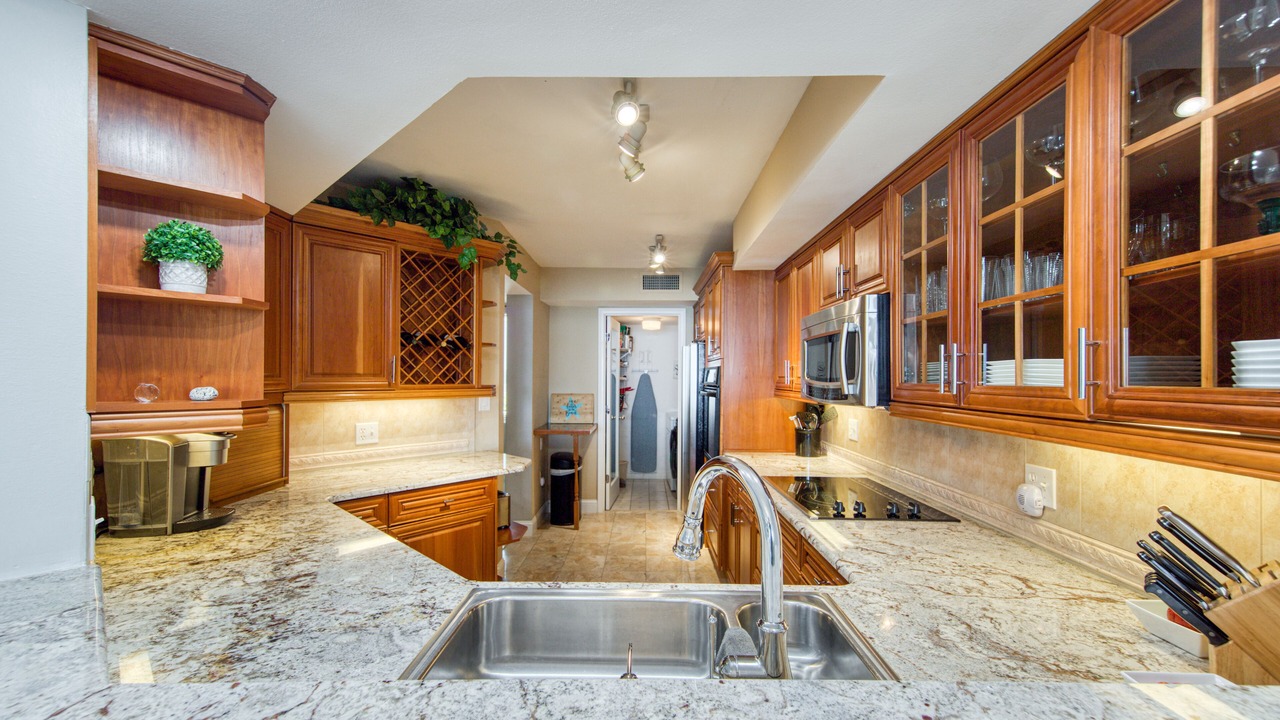 Photo of Kitchen in Bayway Isles
