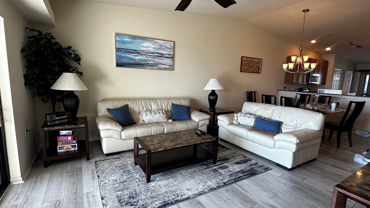 Photo of Livingroom in Naples