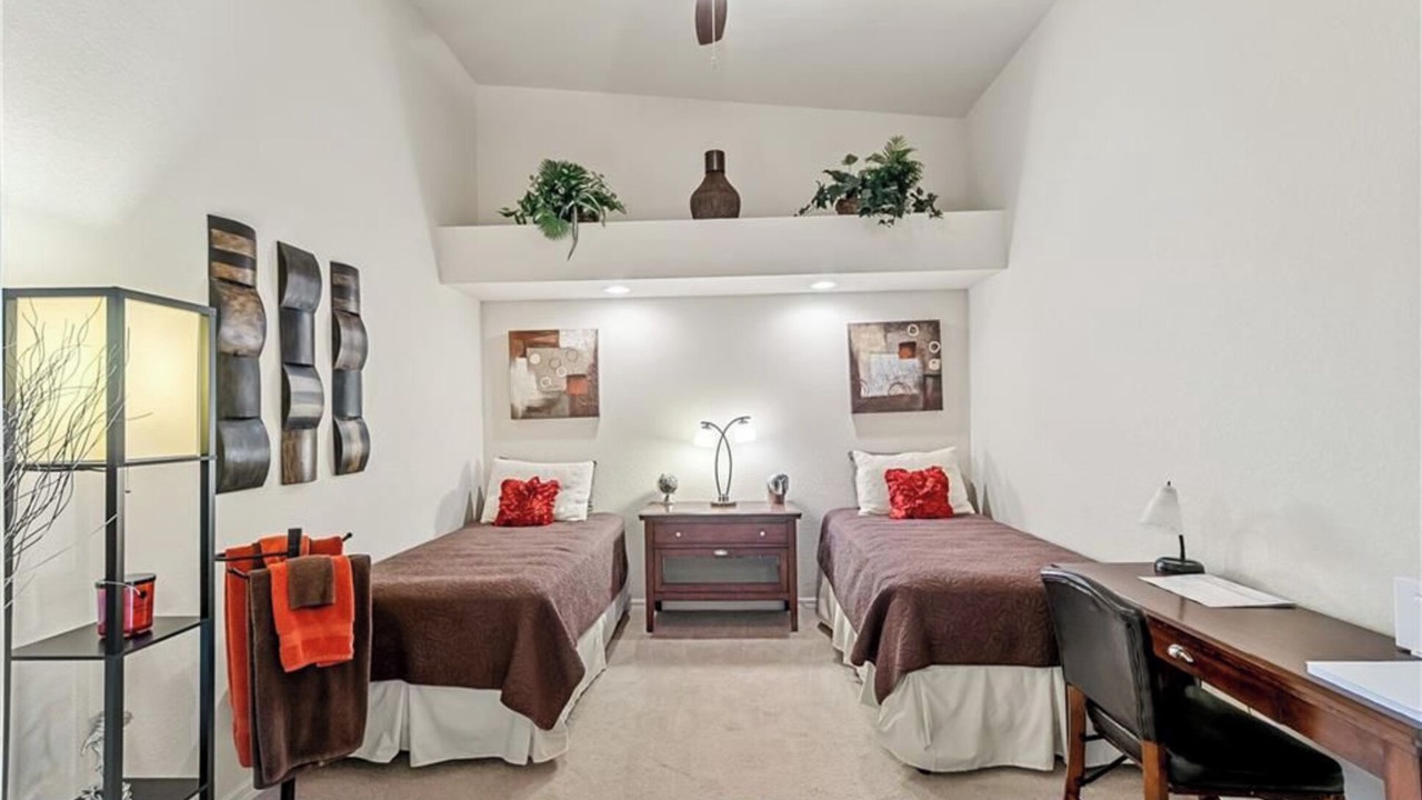 Photo of Bedroom in Naples