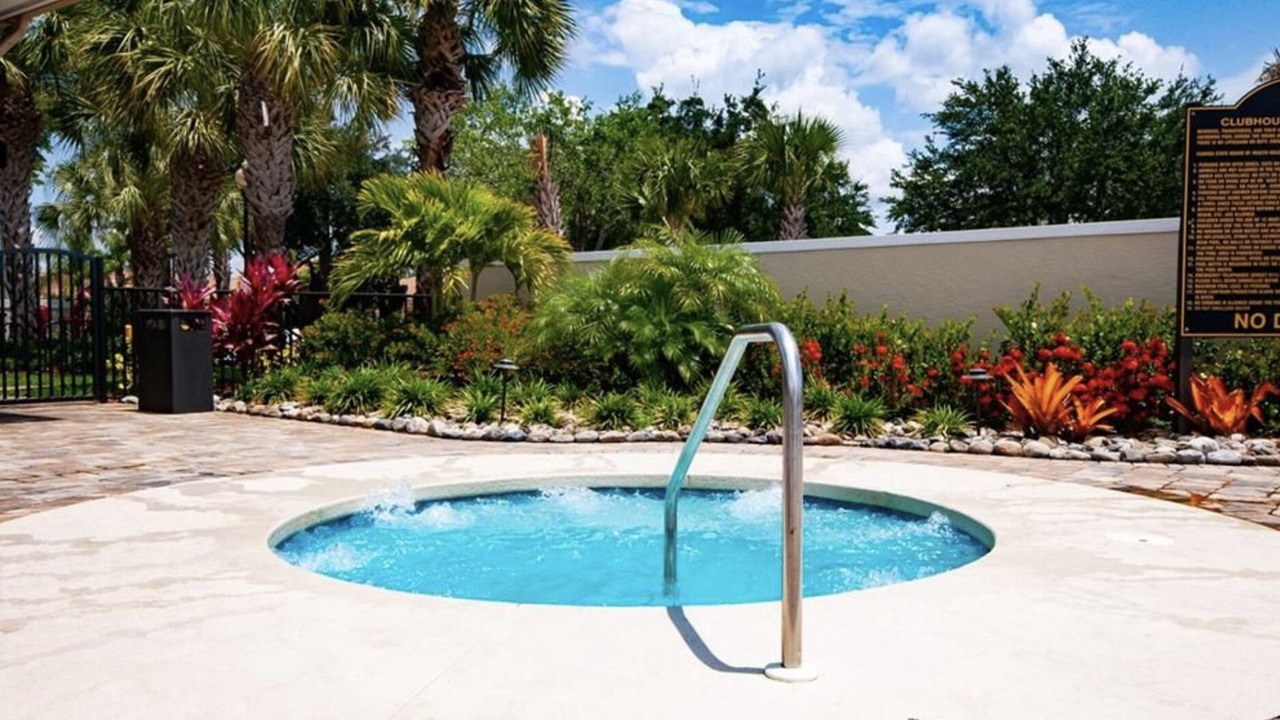 Photo of Outdoor in Naples