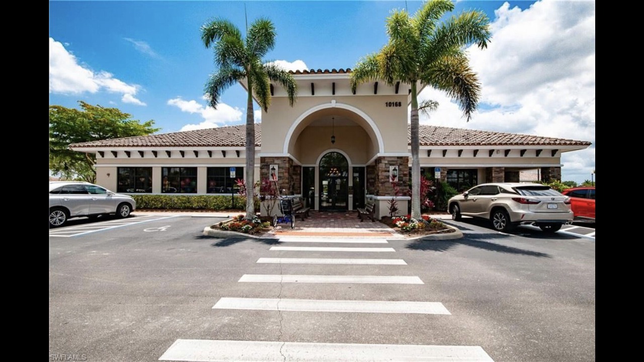 Photo of Outdoor in Naples