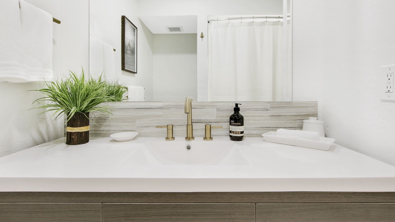 Photo of Bathroom in Hunt Club