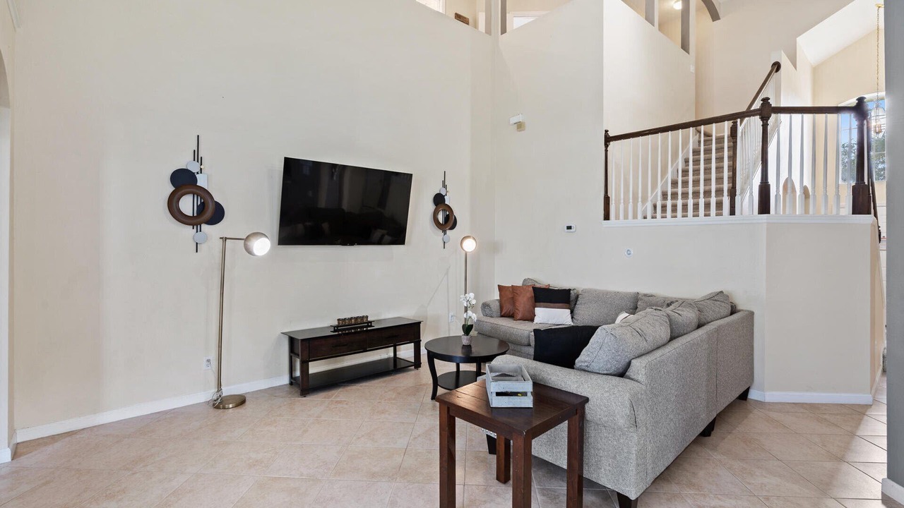 Photo of Livingroom in Windsor Palms