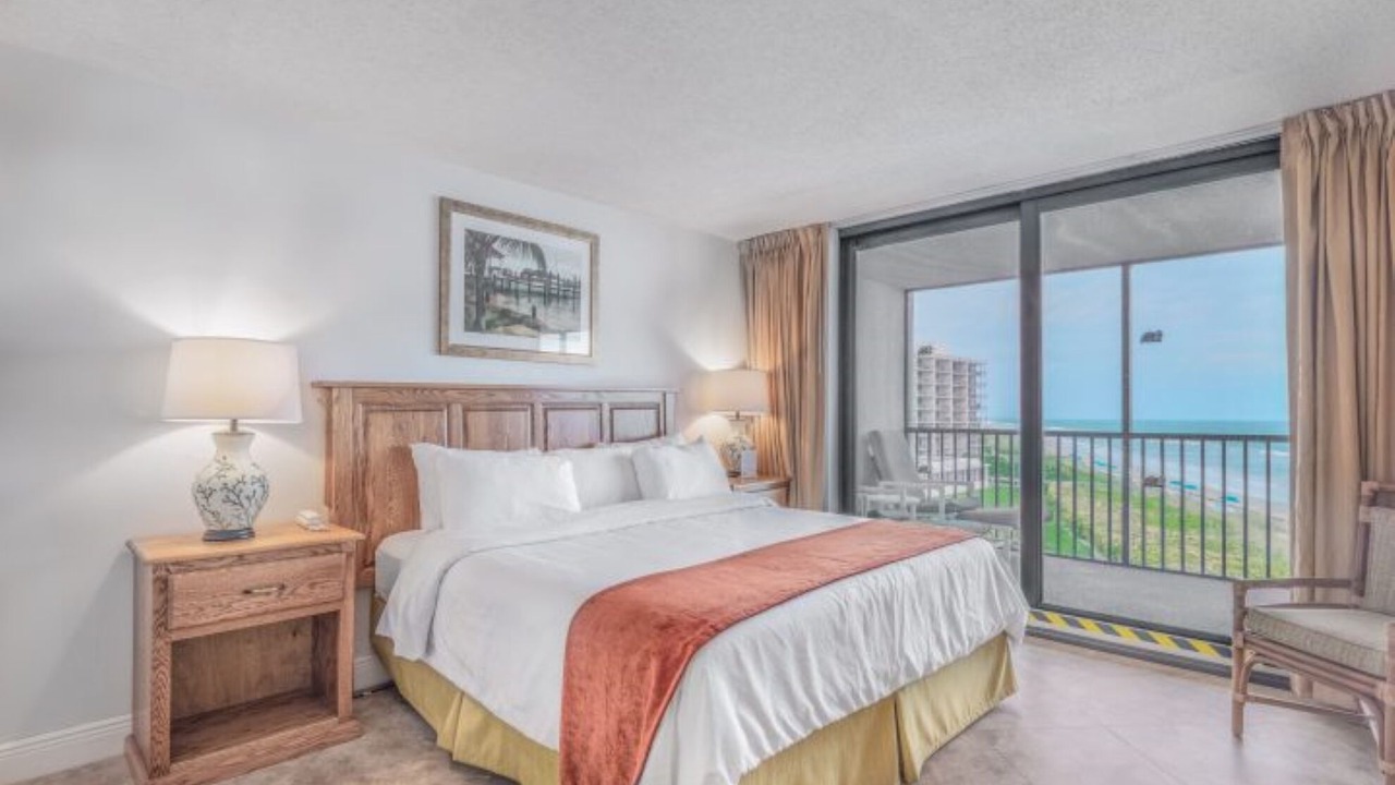 Photo of Bedroom in Hutchinson Island South