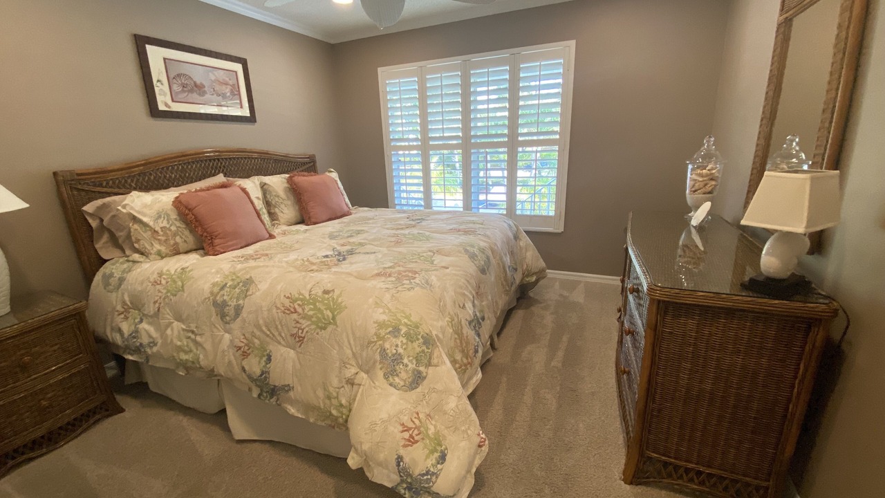 Photo of Bedroom in Imperial Golf Estates