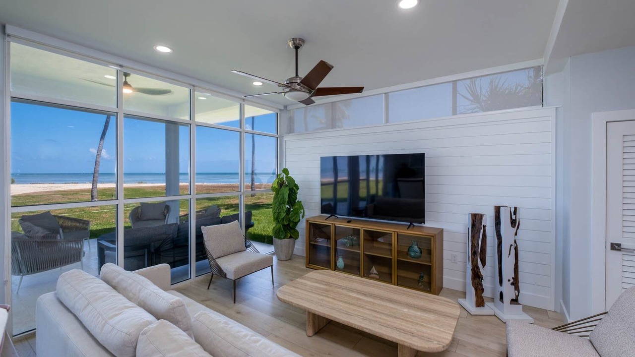 Photo of Livingroom in Coral Cove