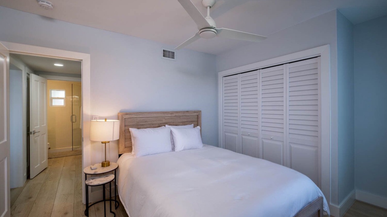Photo of Bedroom in Coral Cove