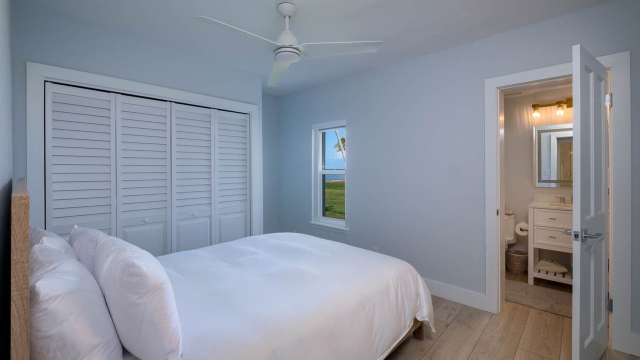 Photo of Bedroom in Coral Cove