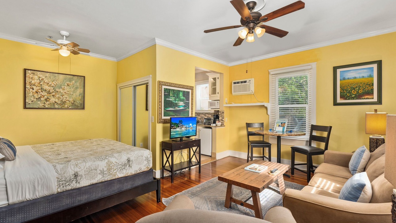 Photo of Bedroom in Stuart
