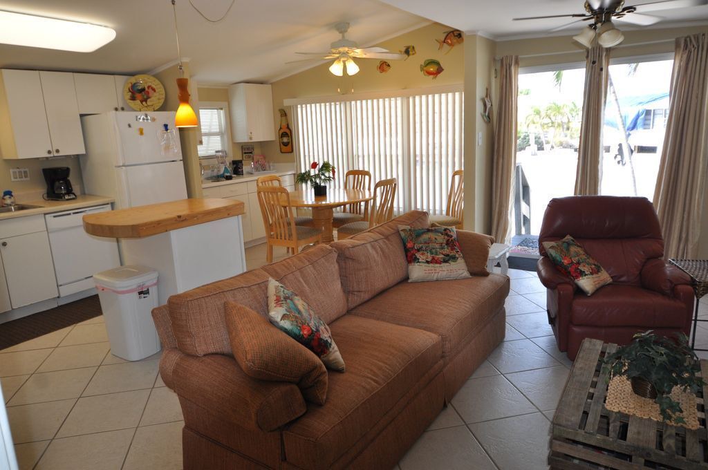 Photo of Livingroom in Cudjoe Key