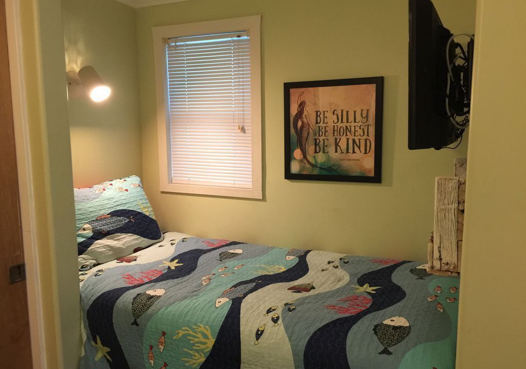 Photo of Bedroom in Cudjoe Key